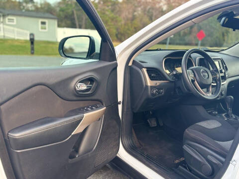 2018 Jeep Cherokee Latitude