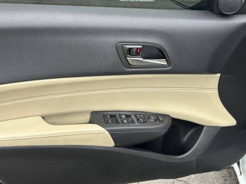 2014 Acura ILX 2.0L w/Tech