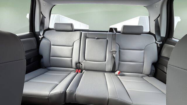 2025 Chevrolet Silverado 5500HD