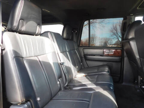 2017 Lincoln Navigator L Select