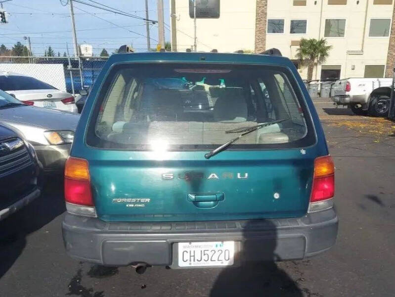 2000 Subaru Forester L