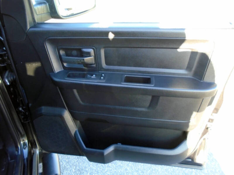 2016 RAM 1500 Express