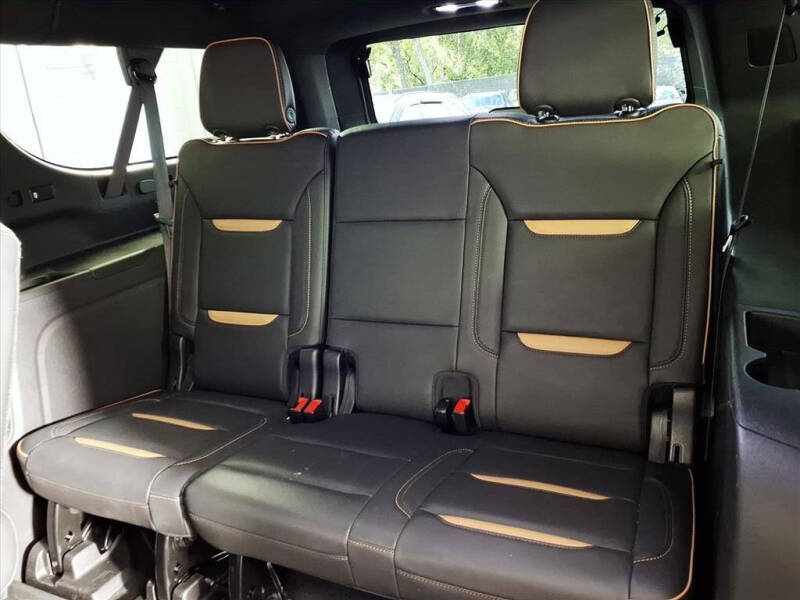 2021 GMC Yukon XL AT4