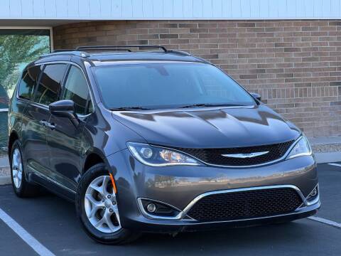 2017 Chrysler Pacifica for sale at AKOI Motors in Tempe AZ
