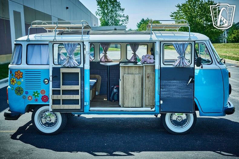 1990 Volkswagen Bus