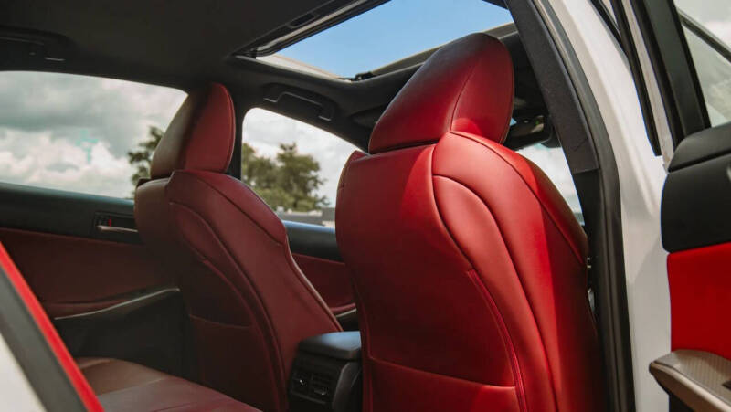 2017 Lexus IS 200t