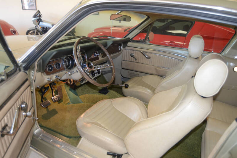 1965 Ford Mustang