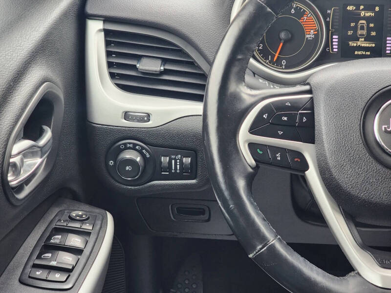 2018 Jeep Cherokee Latitude Plus