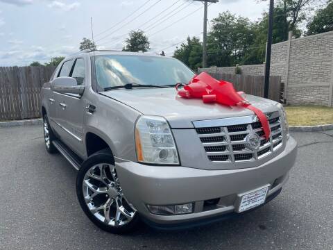 2008 Cadillac Escalade EXT for sale at Speedway Motors in Paterson NJ