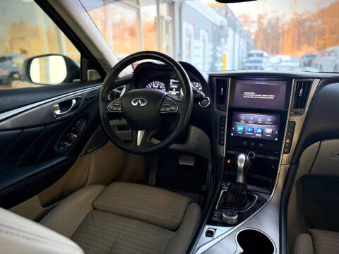 2017 Infiniti Q50 3.0T Sport