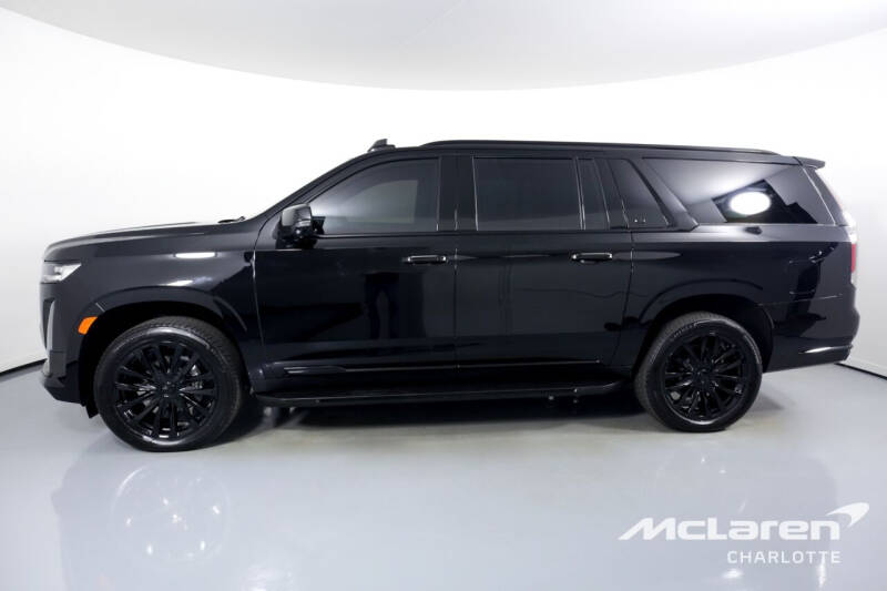 2022 Cadillac Escalade ESV Luxury