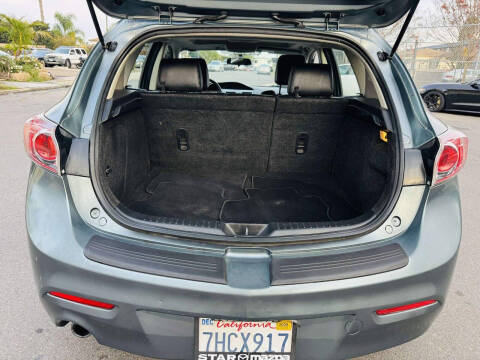 2013 Mazda MAZDA3 i Grand Touring