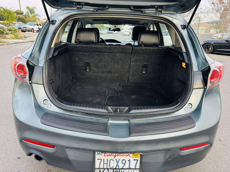 2013 Mazda MAZDA3 i Grand Touring