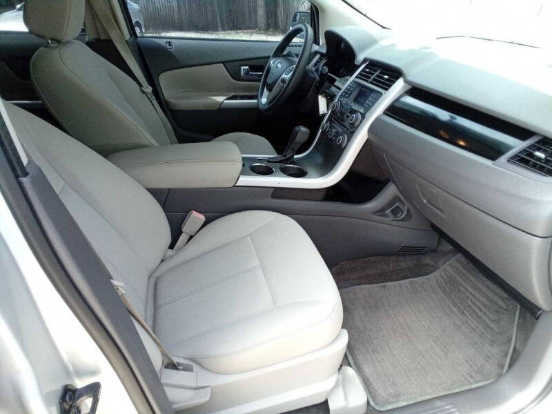 2014 Ford Edge SE