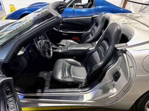 2004 Chevrolet Corvette