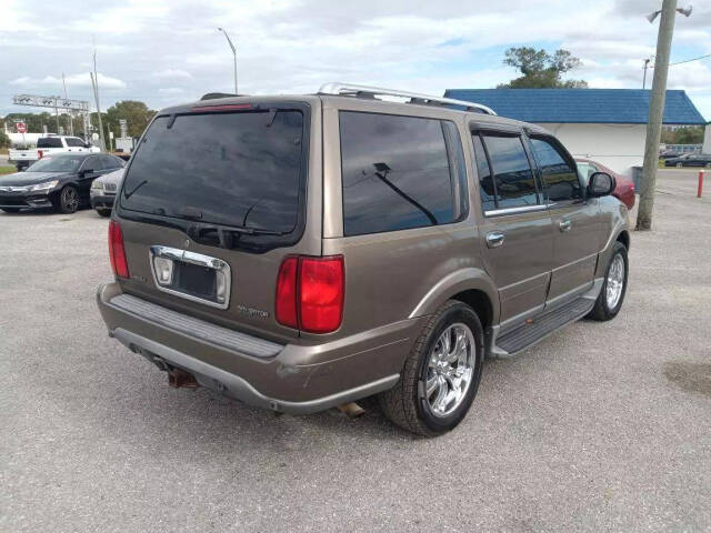 2001 Lincoln Navigator for sale at Outlet Auto Mall in Okeechobee, FL