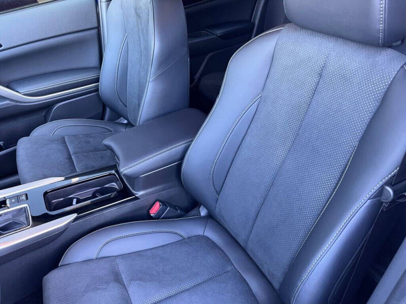 2026 Mitsubishi Eclipse Cross SE