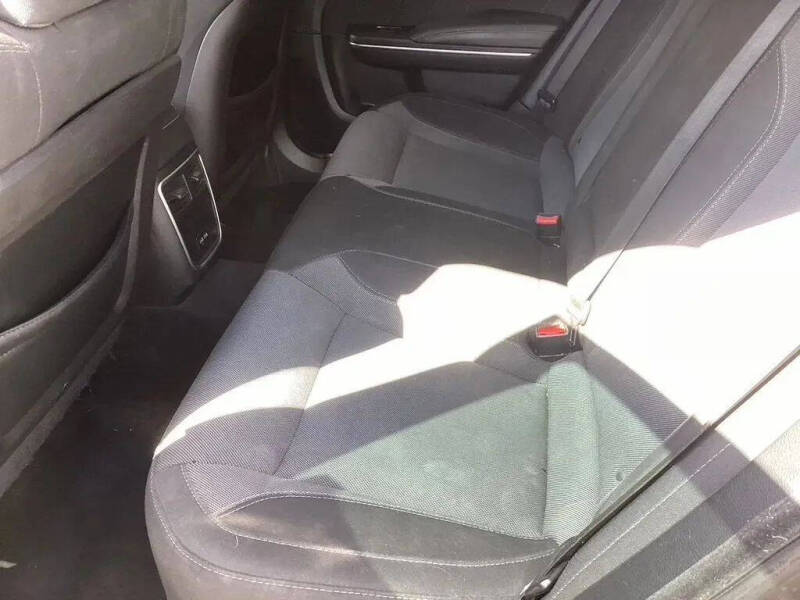 2016 Dodge Charger SXT