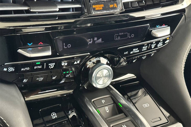 2026 Acura MDX SH-AWD w/Advance