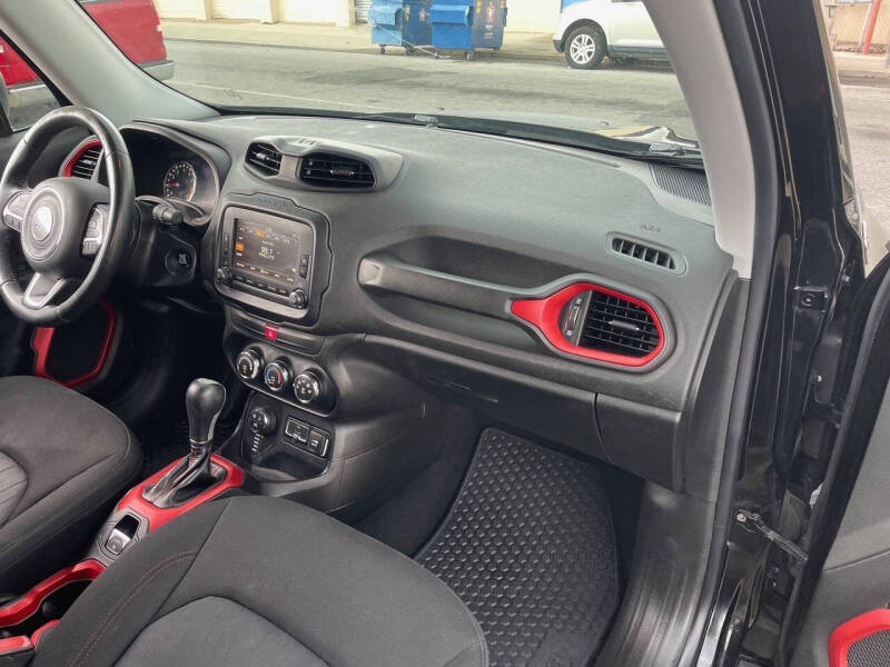 2016 Jeep Renegade Trailhawk