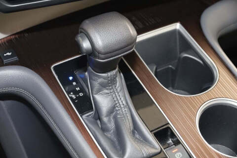 2021 Toyota Sienna LE 8-Passenger