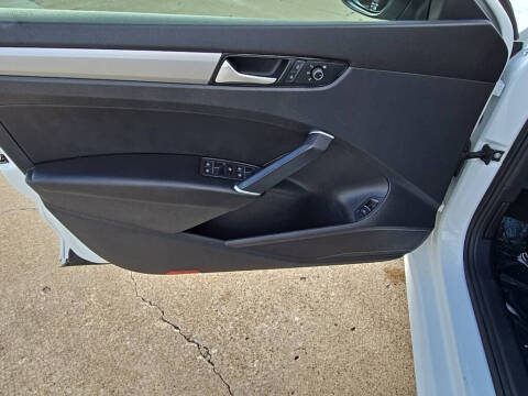 2022 Volkswagen Passat SE