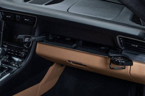 2019 Porsche 911 Carrera 4