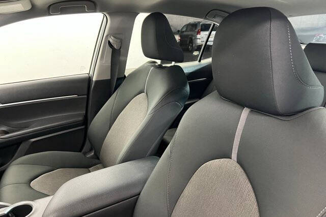 2023 Toyota Camry LE