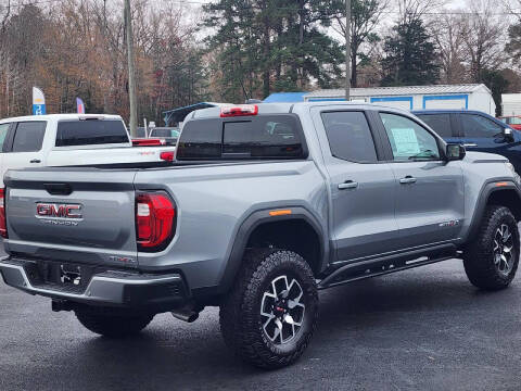 2025 GMC Canyon AT4