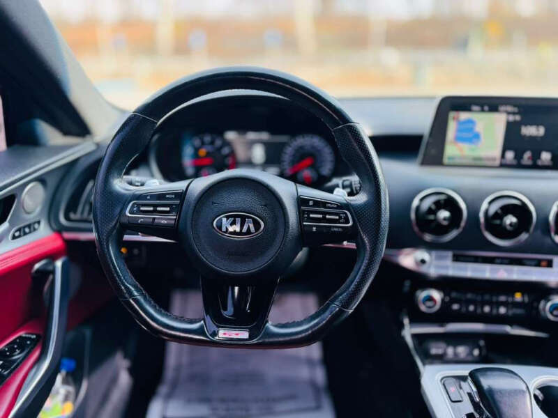 2019 Kia Stinger GT2