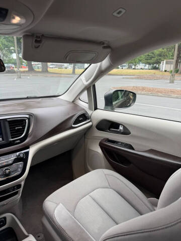 2019 Chrysler Pacifica Touring