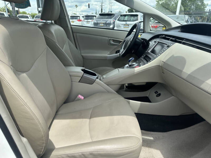 2012 Toyota Prius Four