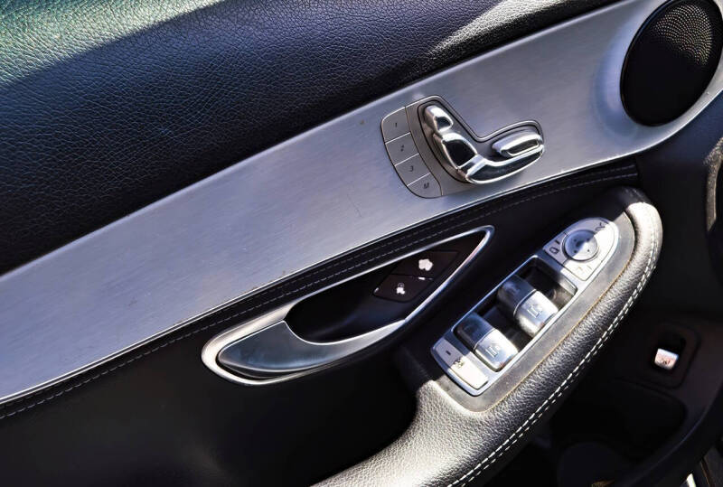 2016 Mercedes-Benz C-Class C 300