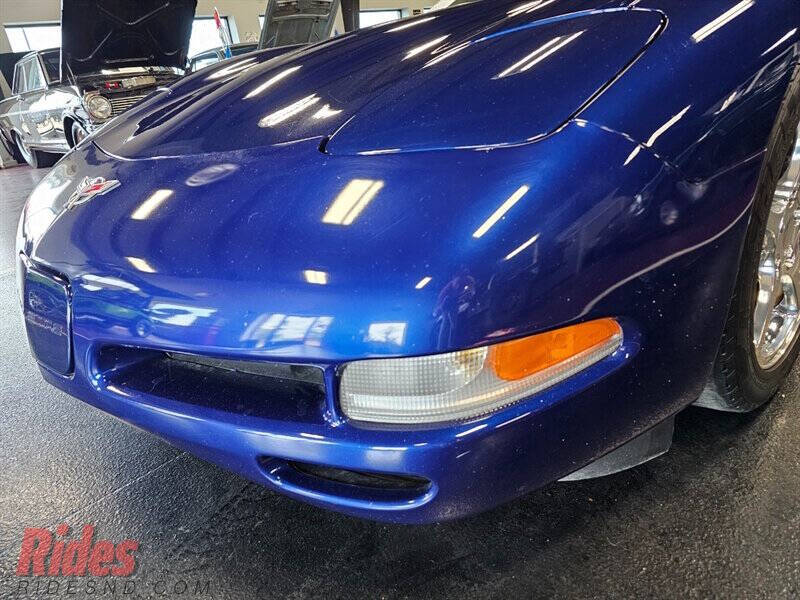 2004 Chevrolet Corvette