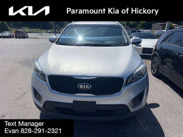 2017 Kia Sorento LX