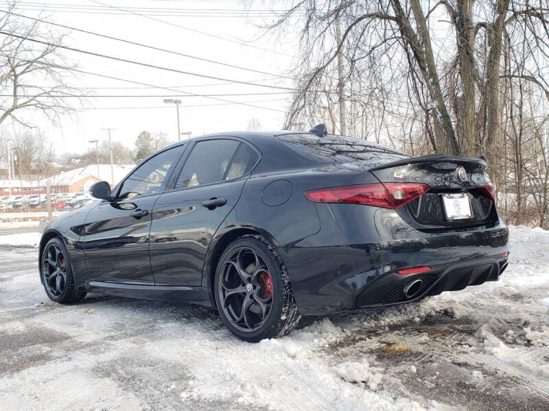 2017 Alfa Romeo Giulia Ti