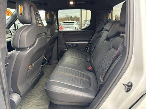 2022 Rivian R1T Adventure