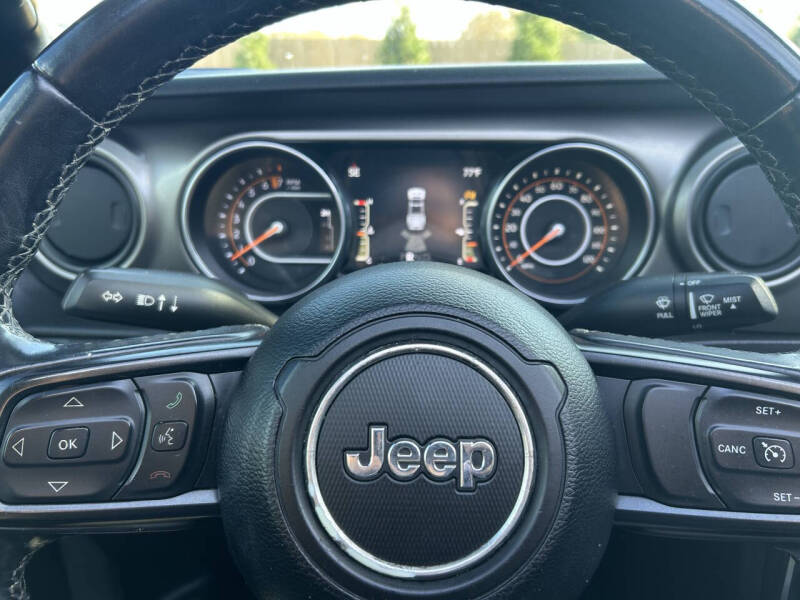 2020 Jeep Gladiator Sport Altitude