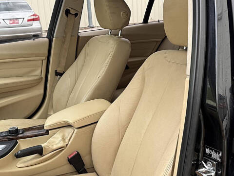 2013 BMW 3 Series 328i