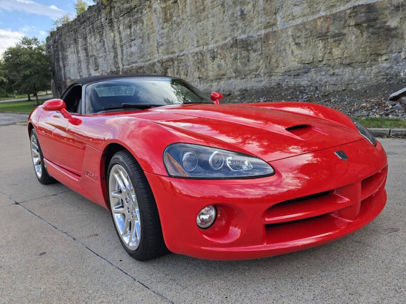 2003 Dodge Viper SRT-10