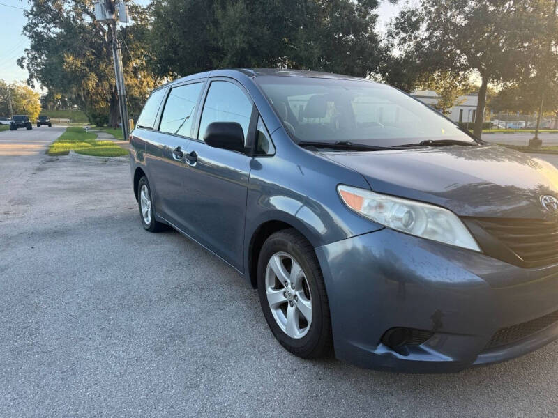 2015 Toyota Sienna L 7-Passenger