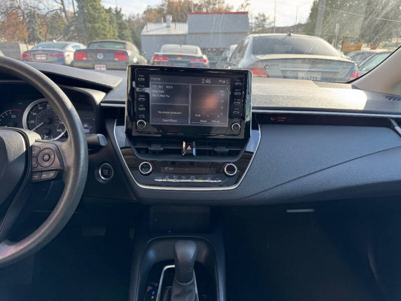 2020 Toyota Corolla LE