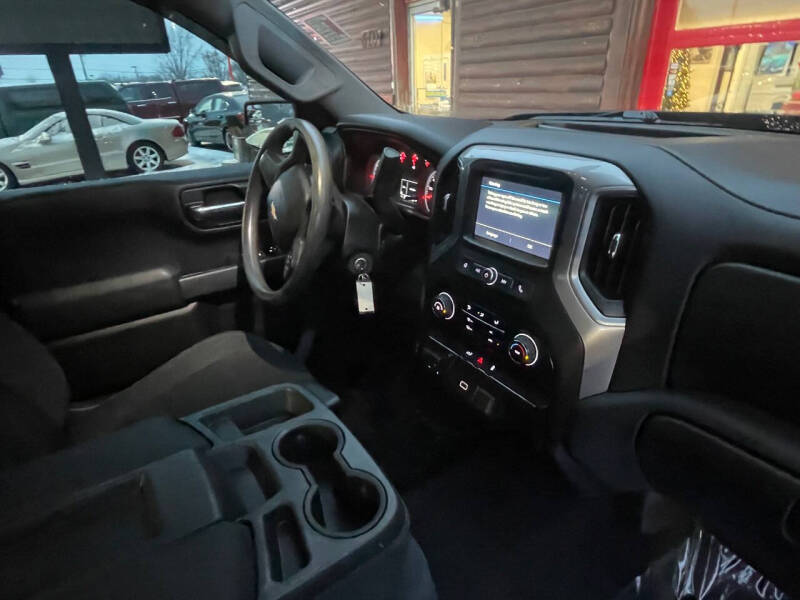 2019 Chevrolet Silverado 1500 Custom