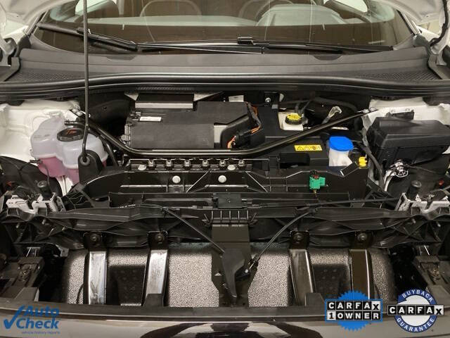 2024 Audi Q4 e-tron quattro Premium Plus 50