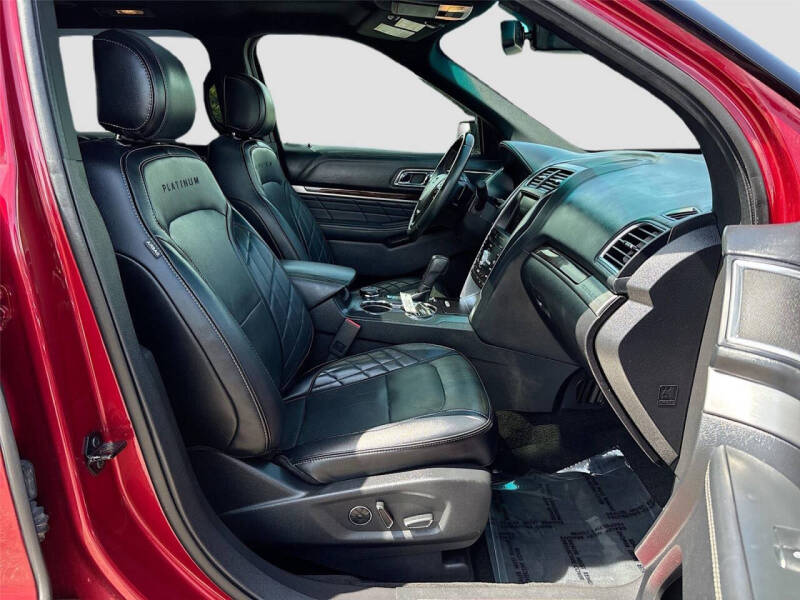 2016 Ford Explorer Platinum