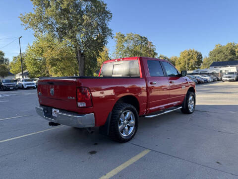 2016 RAM 1500 SLT
