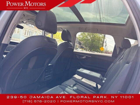 2023 Audi Q7 quattro Premium Plus 55 TFSI