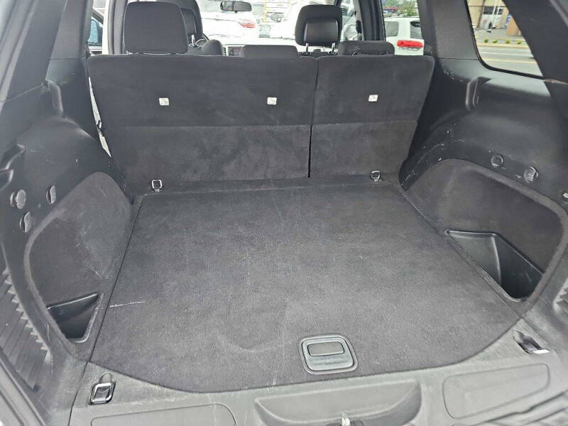 2012 Jeep Grand Cherokee Laredo