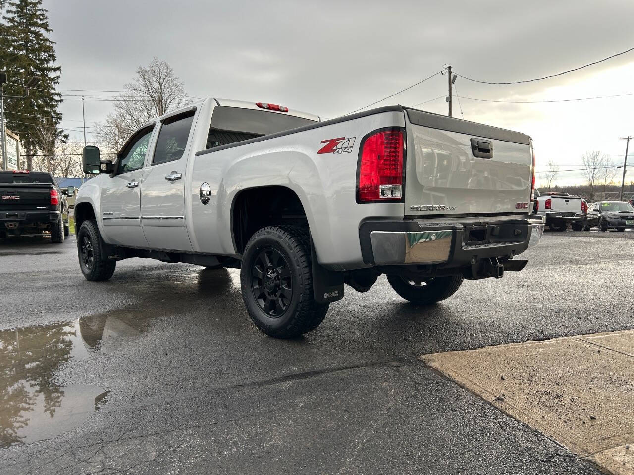 2011 GMC Sierra 2500HD for sale at Upstate Auto Gallery in Westmoreland, NY