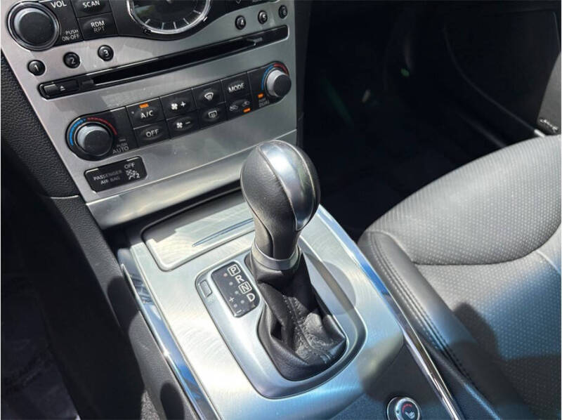 2013 Infiniti G37 Coupe Journey